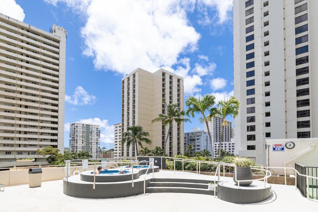 Renovated Ocean View Suite, Near Beach, Free Parking Honolulu Zewnętrze zdjęcie